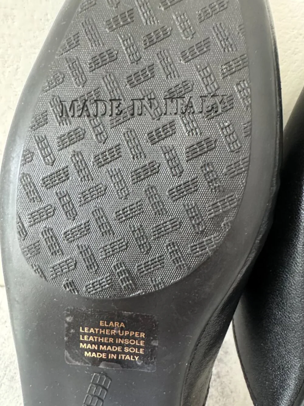 Black Leather Slide Mules with Gold Bit Accent Sz.8